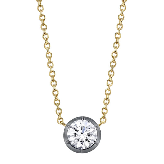 Bouton Solitaire Necklace - Main Img