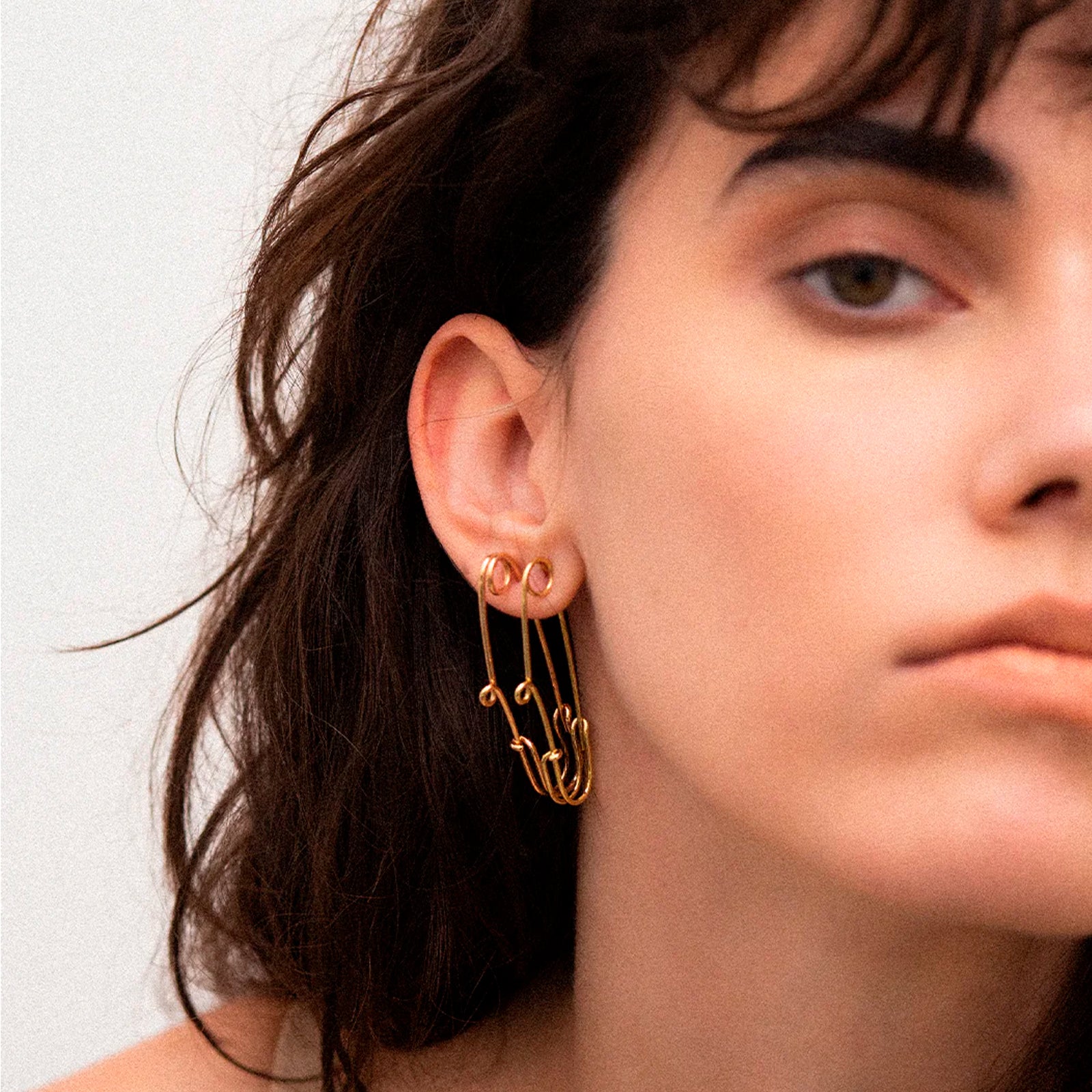 Safety Pin Earring Yellow Gold