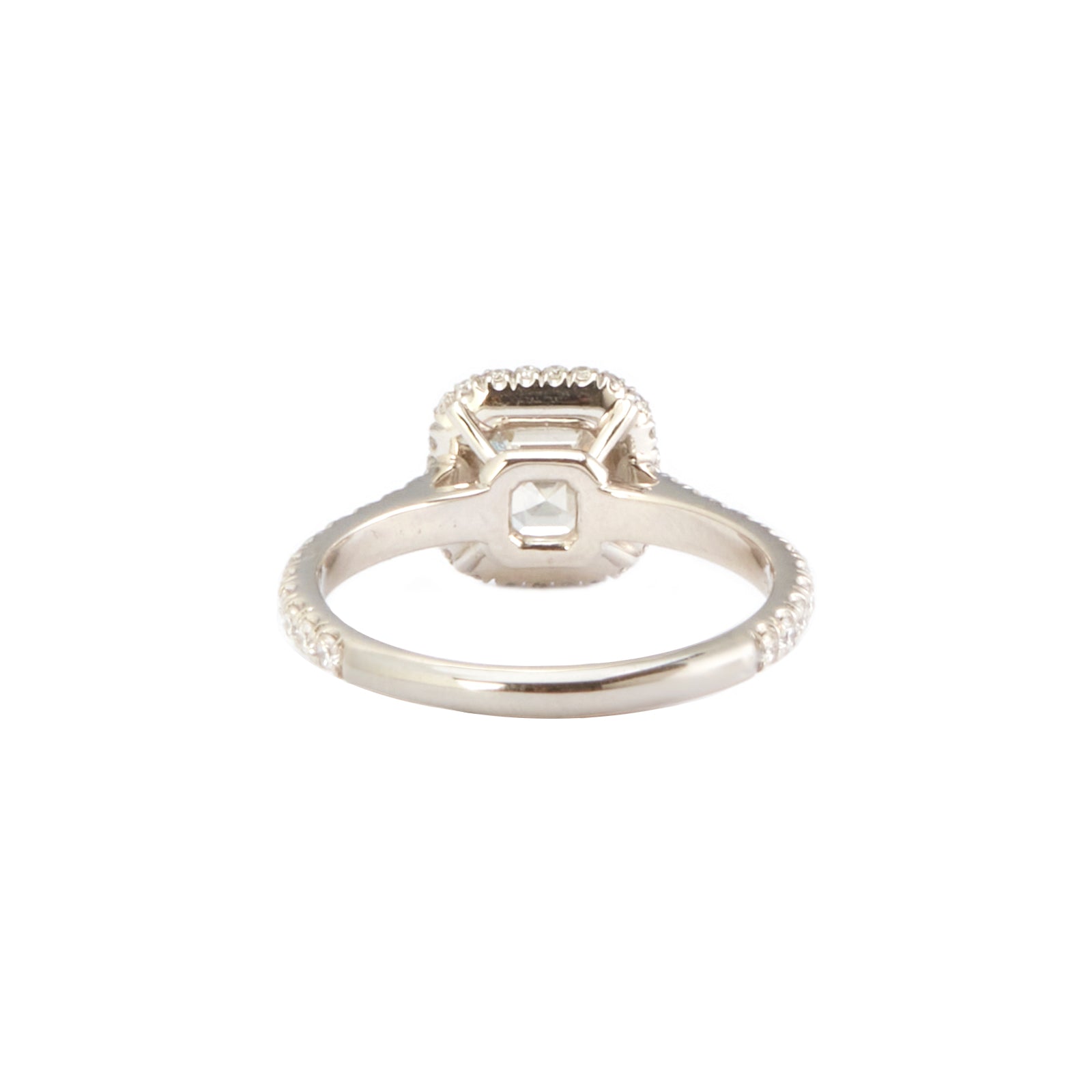 VRAM Round and Asscher Cut Aura I Ring, back view