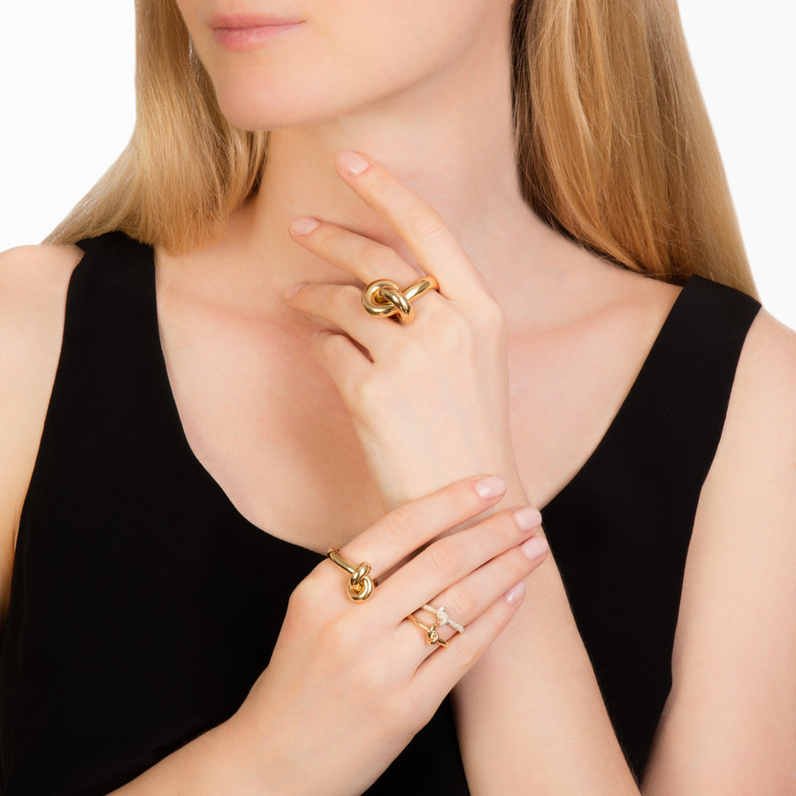 Engelbert - The Mini Legacy Diamond Knot Ring - Yellow Gold - Rings - Broken English Jewelry on model