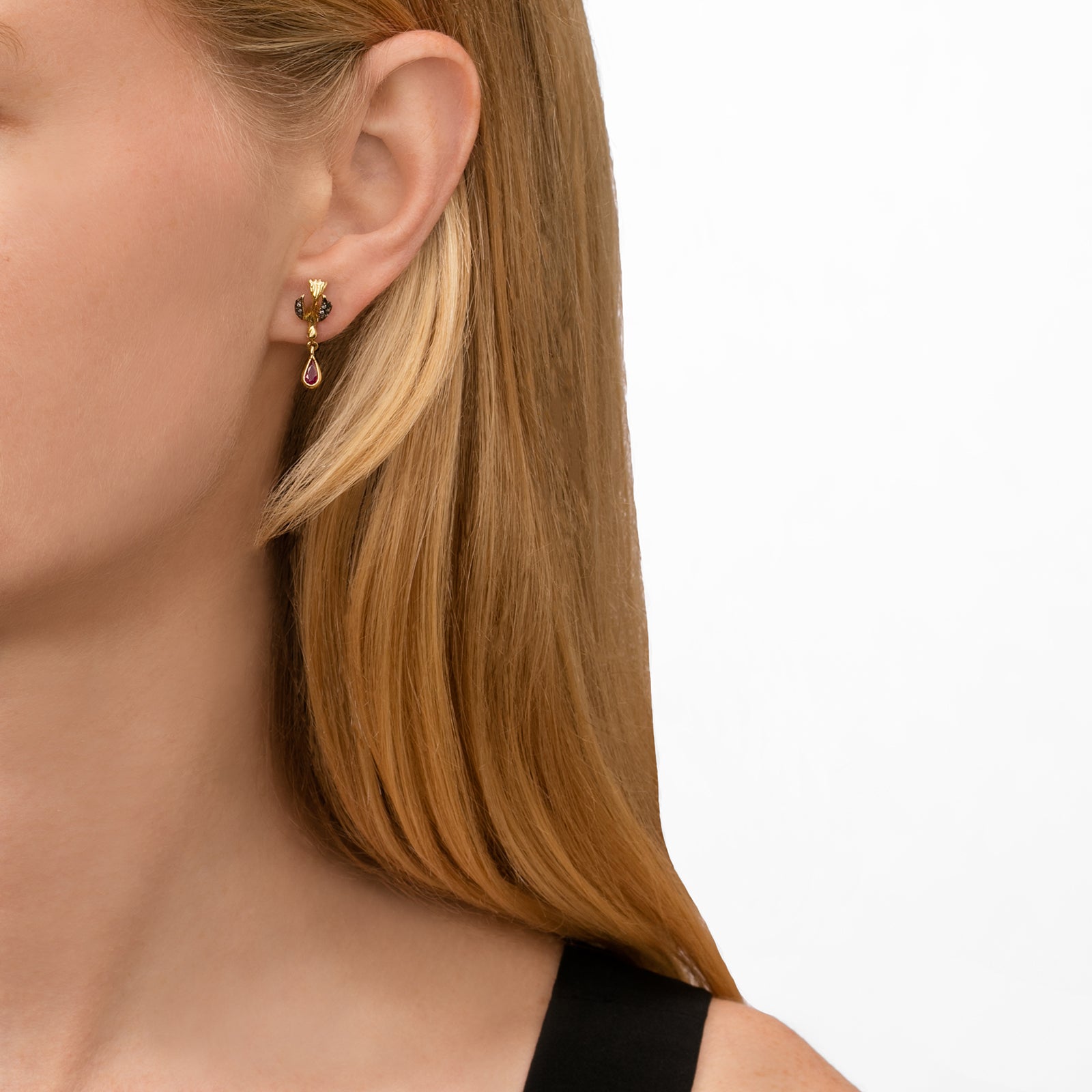 Anka Earrings by Aida Bergsen on model