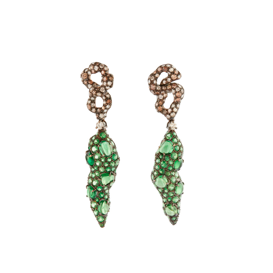Arunashi Chilies Earrings, front and angled view
