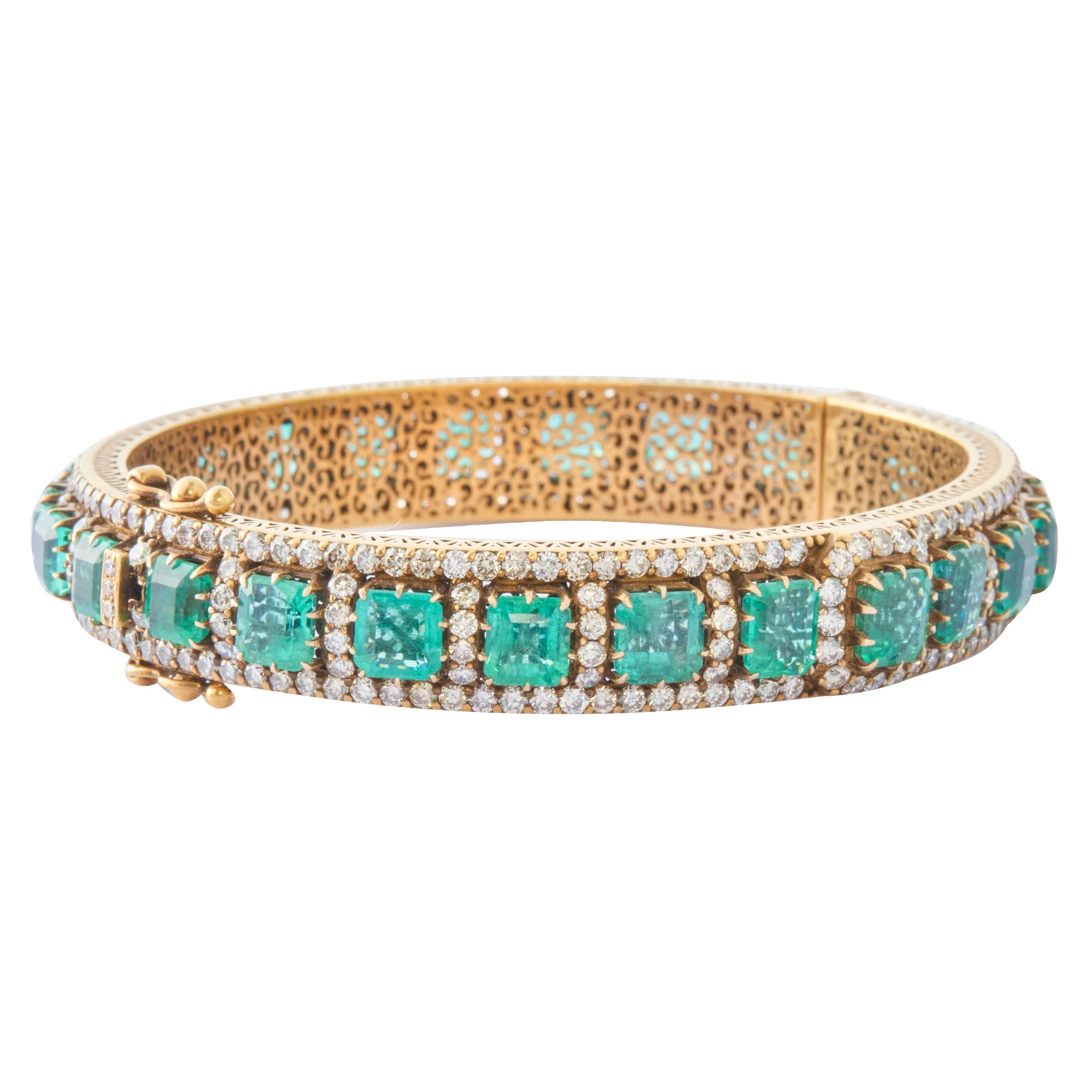 Oval Indo Russian Bangle with Emerald and Diamond