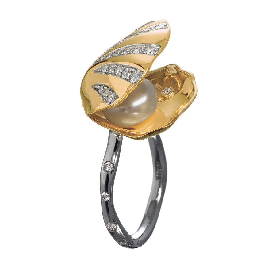 Sauer Sea Life Oyster Underwater Ring - Rings - Broken English Jewelry side view showing pearl