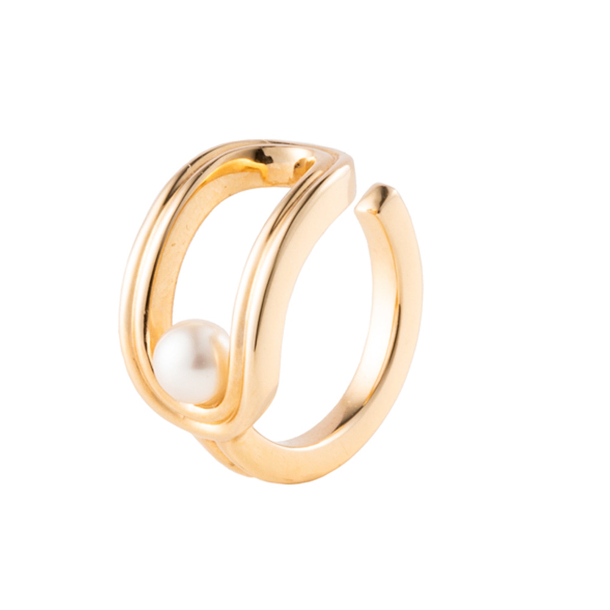 Pearl Beluga Ear Cuff