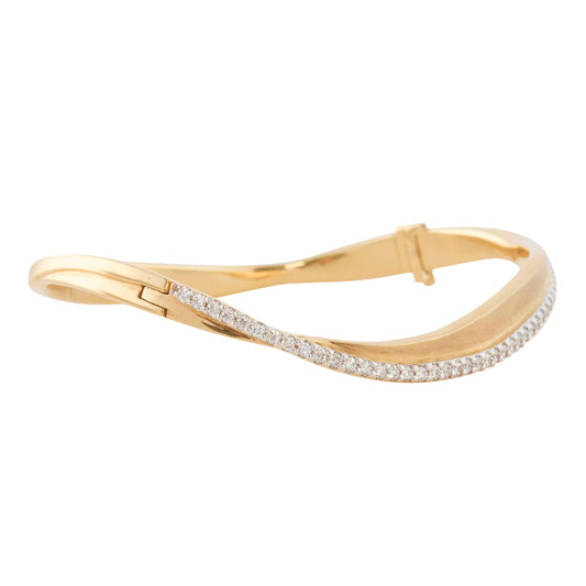 Diamond Talay Wave Twist Bangle