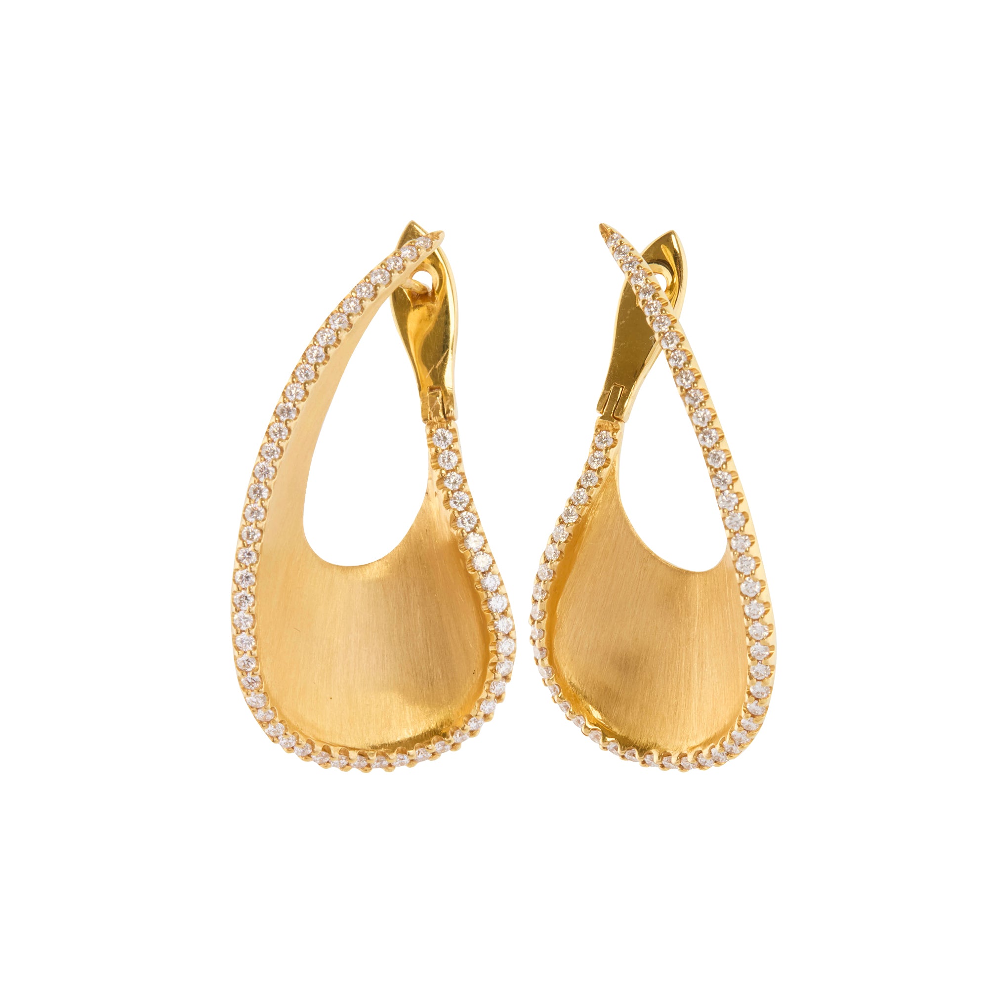 Kavant & Sharart - Diamond Talay Drop Earrings