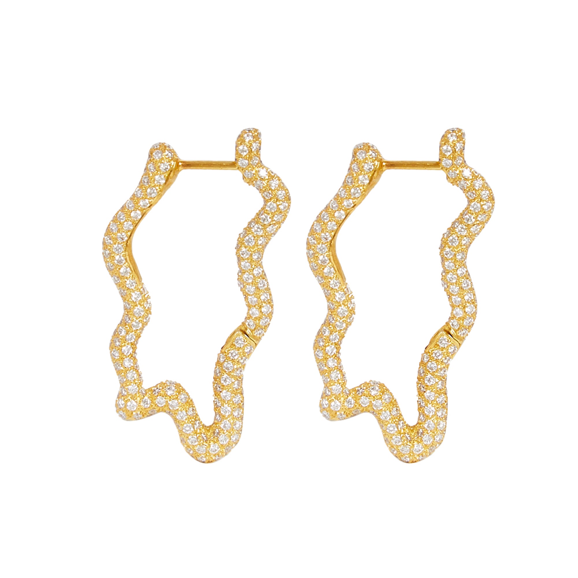 Patcharavipa - Pave Diamond Piscine Hoop Earrings