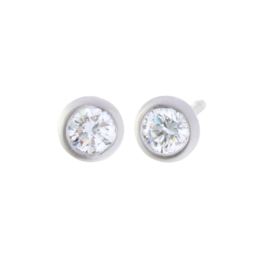 Full Round Studs - White Gold - Main Img