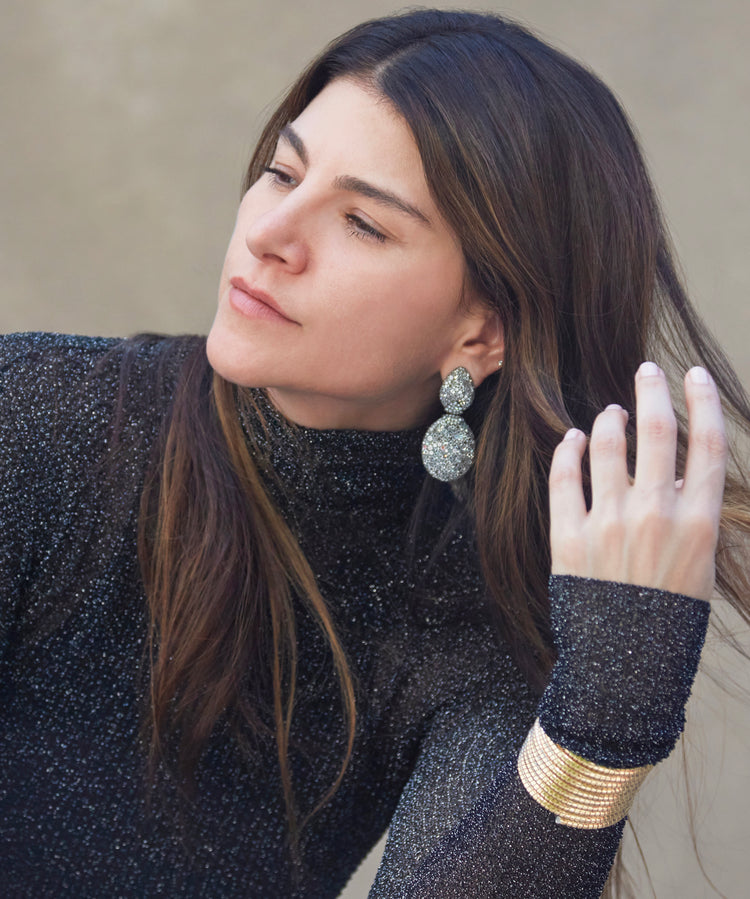 December, Statement Style