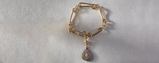 A Glimpse into Lucy Delius’ Lovely World