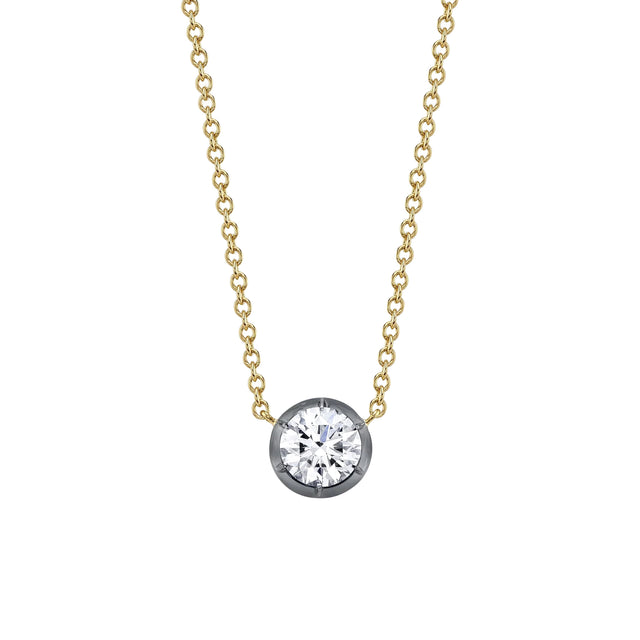 Bouton Solitaire Necklace