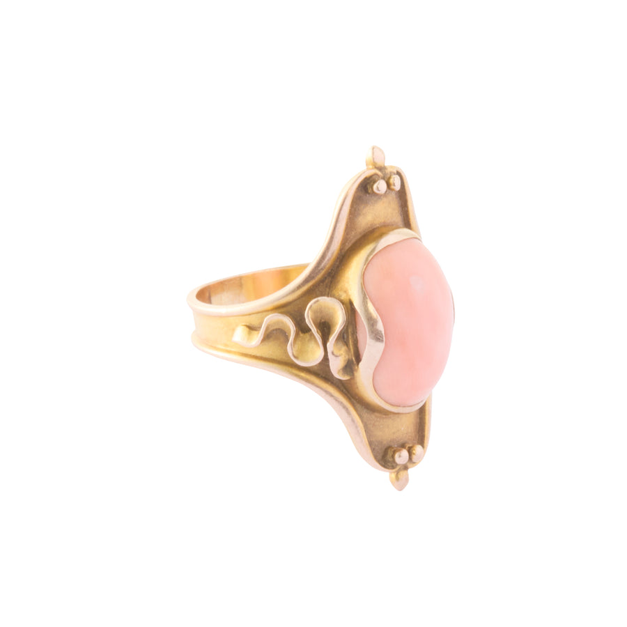 Oval Coral Cab Art Nouveau Ring