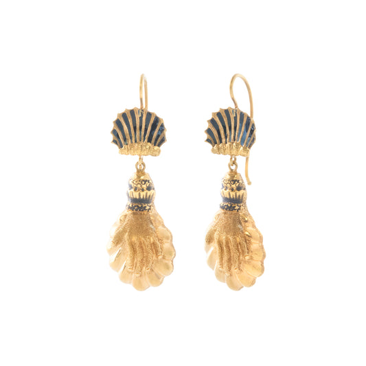 Shell and Hand Earrings - Main Img