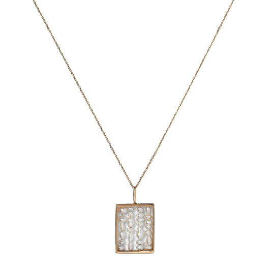 Pearl Small Weaving Pendant Necklace - Main Img