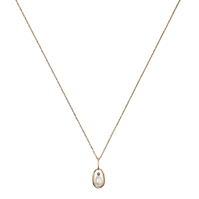 Pearl Droplet Necklace