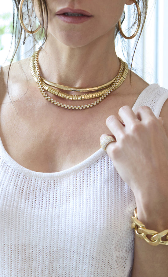 Fine Jewelry, Vintage Accessories, & Luxury Decor Broken English Jewelry Fine Jewelry, Vintage Accessories, & Luxury Decor Broken English Jewelry