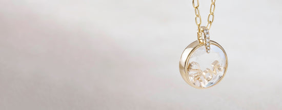  The Art Of Gifting Fine Jewelry, Vintage Accessories, & Luxury Decor