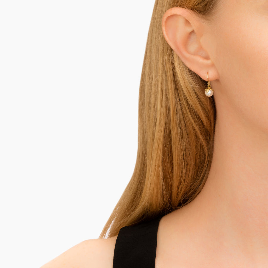 Annette Ferdinandsen White Pearl Berries Earrings - Broken English Jewelry