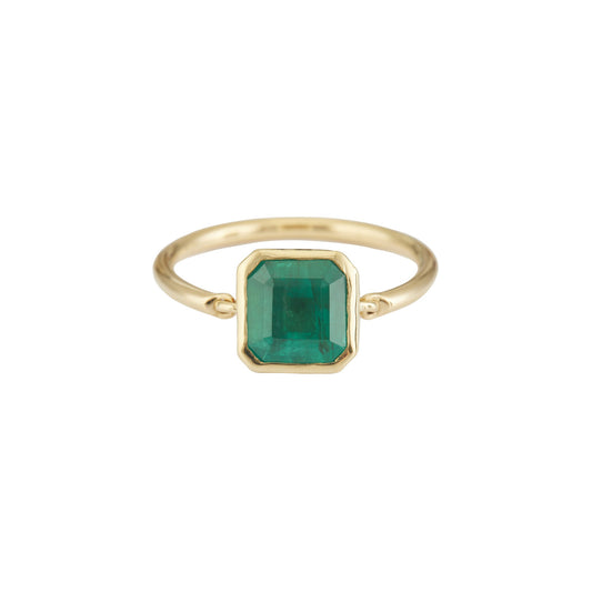 Supreme Button Ring - Emerald - Main Img