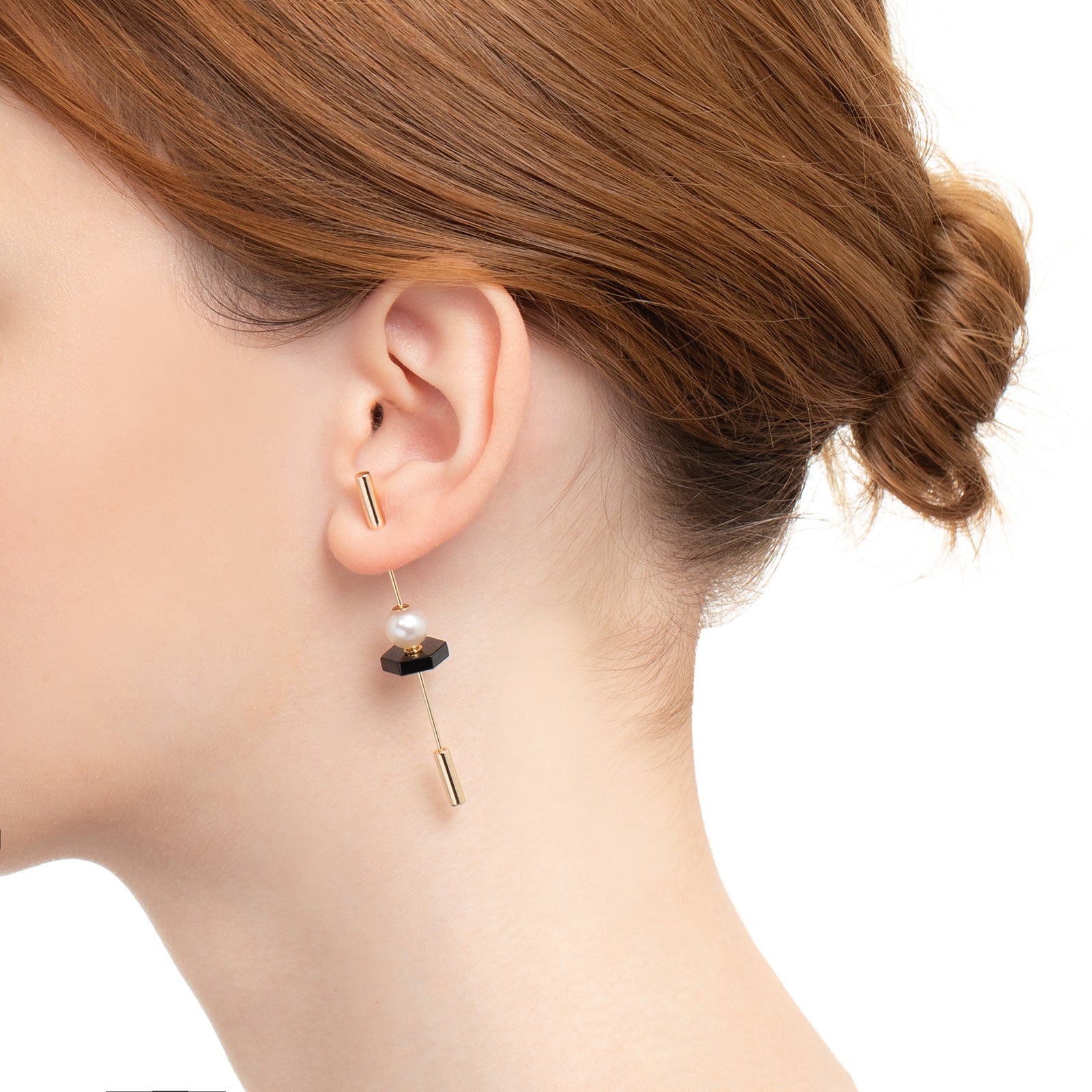 Spear Onyx Earring 